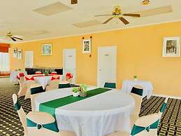 Travelodge by Wyndham Thomasville AL