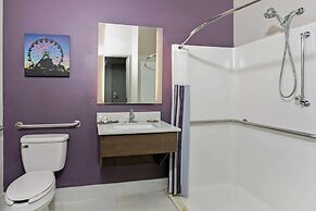 La Quinta Inn & Suites by Wyndham Hopkinsville