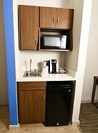 Holiday Inn Express Hotel & Stes Port Clinton-Catawba Island by IHG