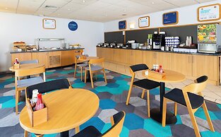 Holiday Inn Express Gloucester - South by IHG
