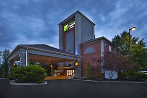 Holiday Inn Express & Suites Milford by IHG