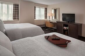 Hampton Inn & Suites Milwaukee Downtown