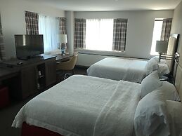 Hampton Inn & Suites Milwaukee Downtown