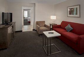 Hampton Inn & Suites Milwaukee Downtown