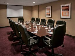 Hampton Inn & Suites Milwaukee Downtown