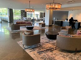Hyatt Regency Pittsburgh International Airport
