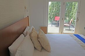 The Hotel Marblehead
