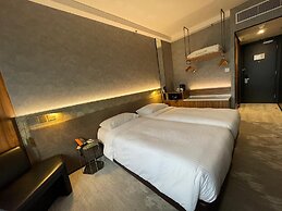 The Harbourview - Chinese YMCA of Hong Kong