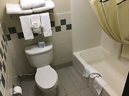 AmericInn by Wyndham Cody