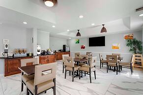 Quality Inn Oak Ridge