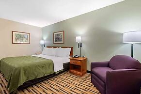 Baymont by Wyndham Port Wentworth