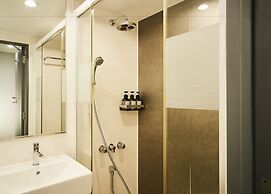 RIHGA Royal Hotel Osaka, Vignette Collection by IHG