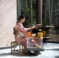 RIHGA Royal Hotel Osaka, Vignette Collection by IHG