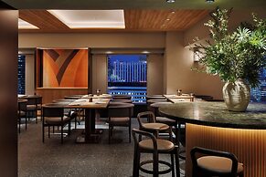 RIHGA Royal Hotel Osaka, Vignette Collection by IHG