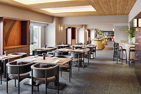 RIHGA Royal Hotel Osaka, Vignette Collection by IHG