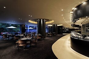 RIHGA Royal Hotel Osaka, Vignette Collection by IHG