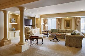 RIHGA Royal Hotel Osaka, Vignette Collection by IHG