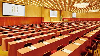 RIHGA Royal Hotel Osaka, Vignette Collection by IHG