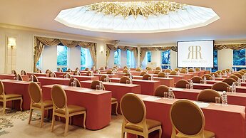 RIHGA Royal Hotel Osaka, Vignette Collection by IHG