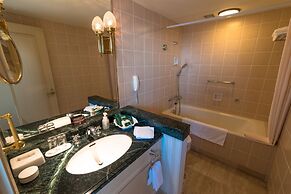 RIHGA Royal Hotel Tokyo