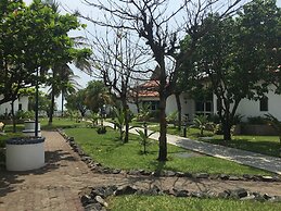 La Palm Royal Beach Hotel