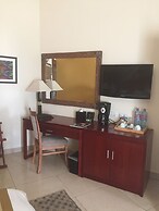 La Palm Royal Beach Hotel