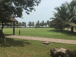 La Palm Royal Beach Hotel, Accra, Ghana - Lowest Rate Guaranteed!