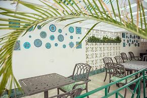 The Courtleigh Hotel and Suites