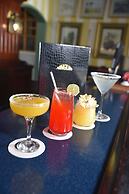 The Courtleigh Hotel and Suites