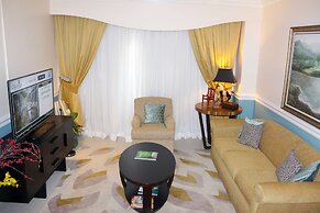 The Courtleigh Hotel and Suites