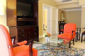 The Courtleigh Hotel and Suites