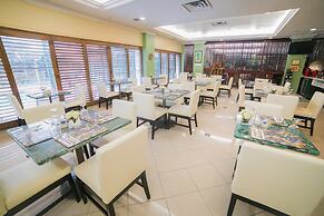 The Courtleigh Hotel and Suites