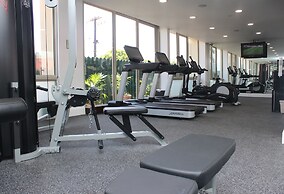 The Courtleigh Hotel and Suites