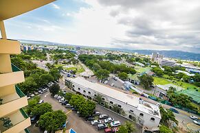 The Courtleigh Hotel and Suites