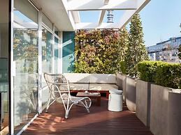 Sanderson London