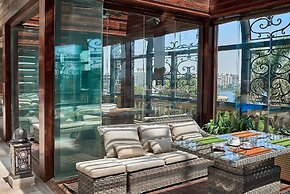 Four Seasons Hotel Cairo at First Residence