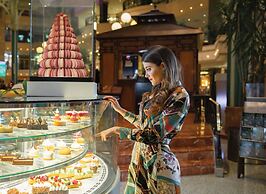 Four Seasons Hotel Cairo at First Residence