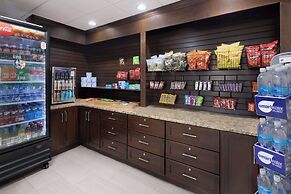 La Quinta Inn & Suites by Wyndham Kennesaw