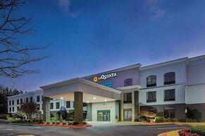 La Quinta Inn & Suites by Wyndham Kennesaw