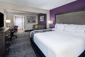 La Quinta Inn & Suites by Wyndham Kennesaw