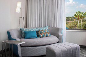 Courtyard Orlando Lake Buena Vista in the Marriott Village