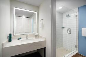 DoubleTree Resort by Hilton Grand Key - Key West