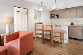 DoubleTree Resort by Hilton Grand Key - Key West