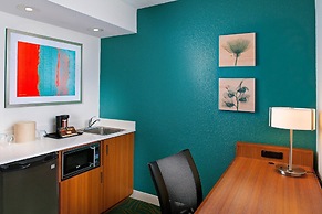 SpringHill Suites Orlando Lake Buena Vista Marriott Village
