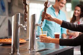 SpringHill Suites Orlando Lake Buena Vista Marriott Village