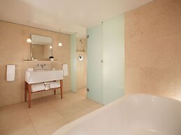 St Martins Lane London