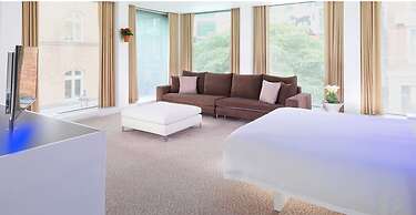 St Martins Lane London