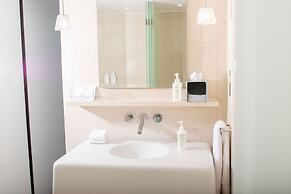 St Martins Lane London