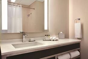 DoubleTree by Hilton Boston - Downtown