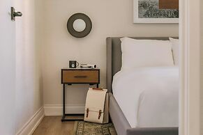 The Sunset Hotel West End, Sonder by Marriott Bonvoy